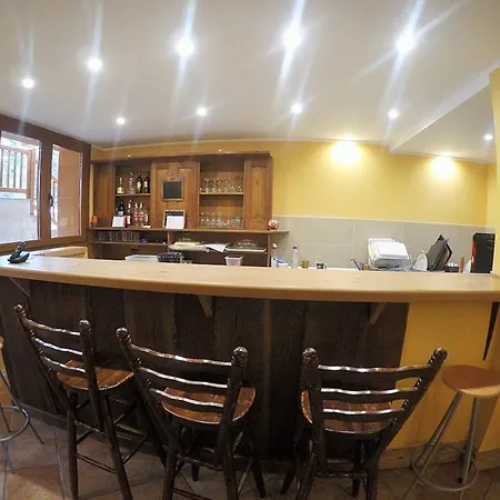 Hotel Alpina & La Thuile