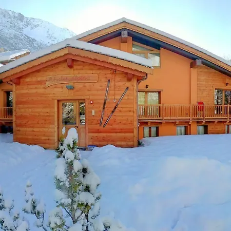 فندق Alpina & لا تْويلي